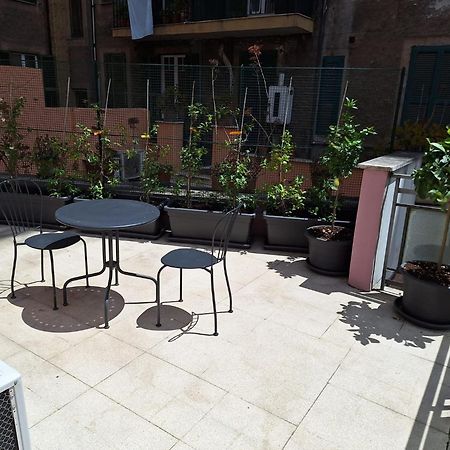 Aparthotel Nasoni Di Roma Extérieur photo